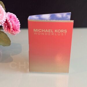 ✨5 for 30✨Michael Kors Wonderlust Perfume